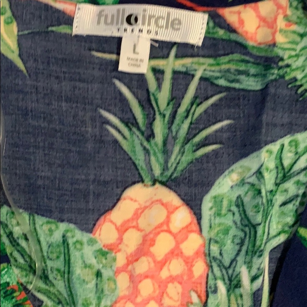 Full Circle Trend Top - Picture 4 of 4